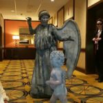 gallifrey one doctor who angel cosplay with cherub at secondgeekhood-2